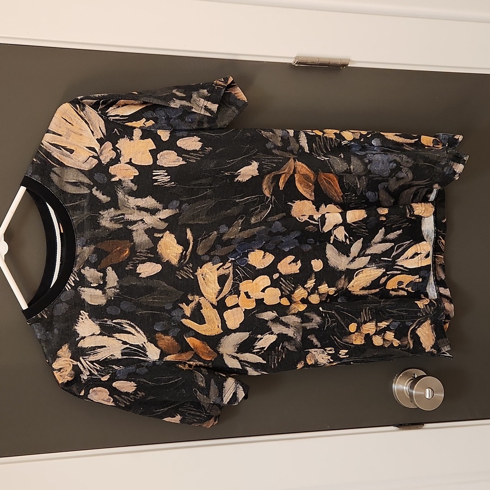 Ted Baker autumn colors t shirt medium